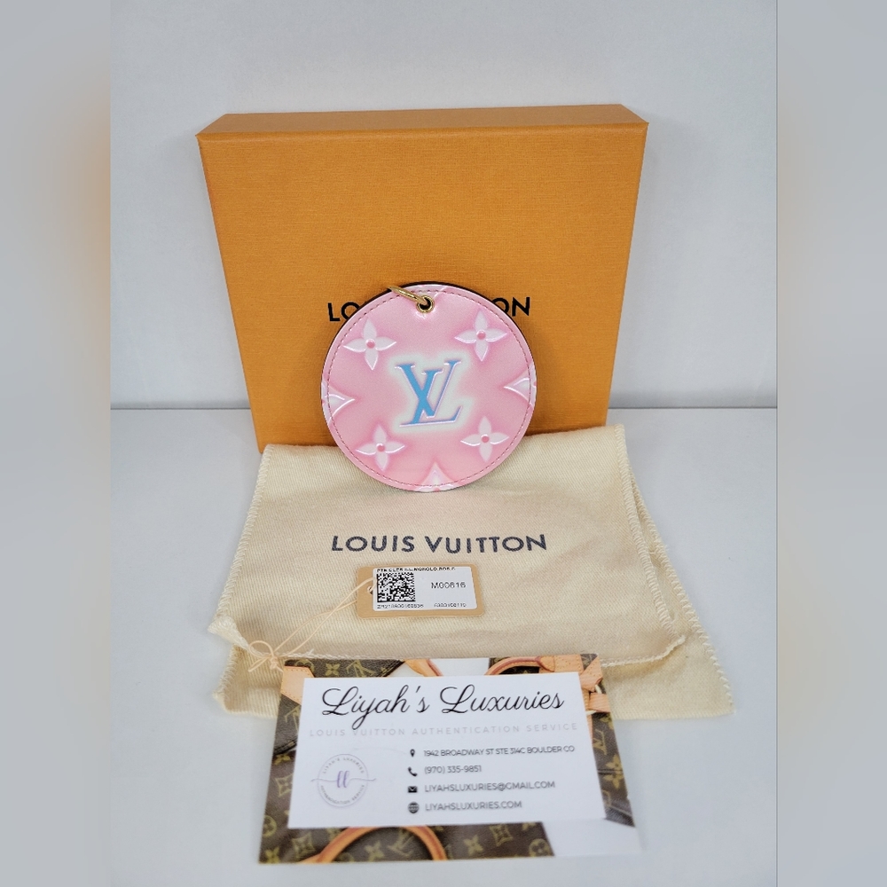 Louis Vuitton Pink Valentine's Day Illustre Bag Charm and Key Pouch